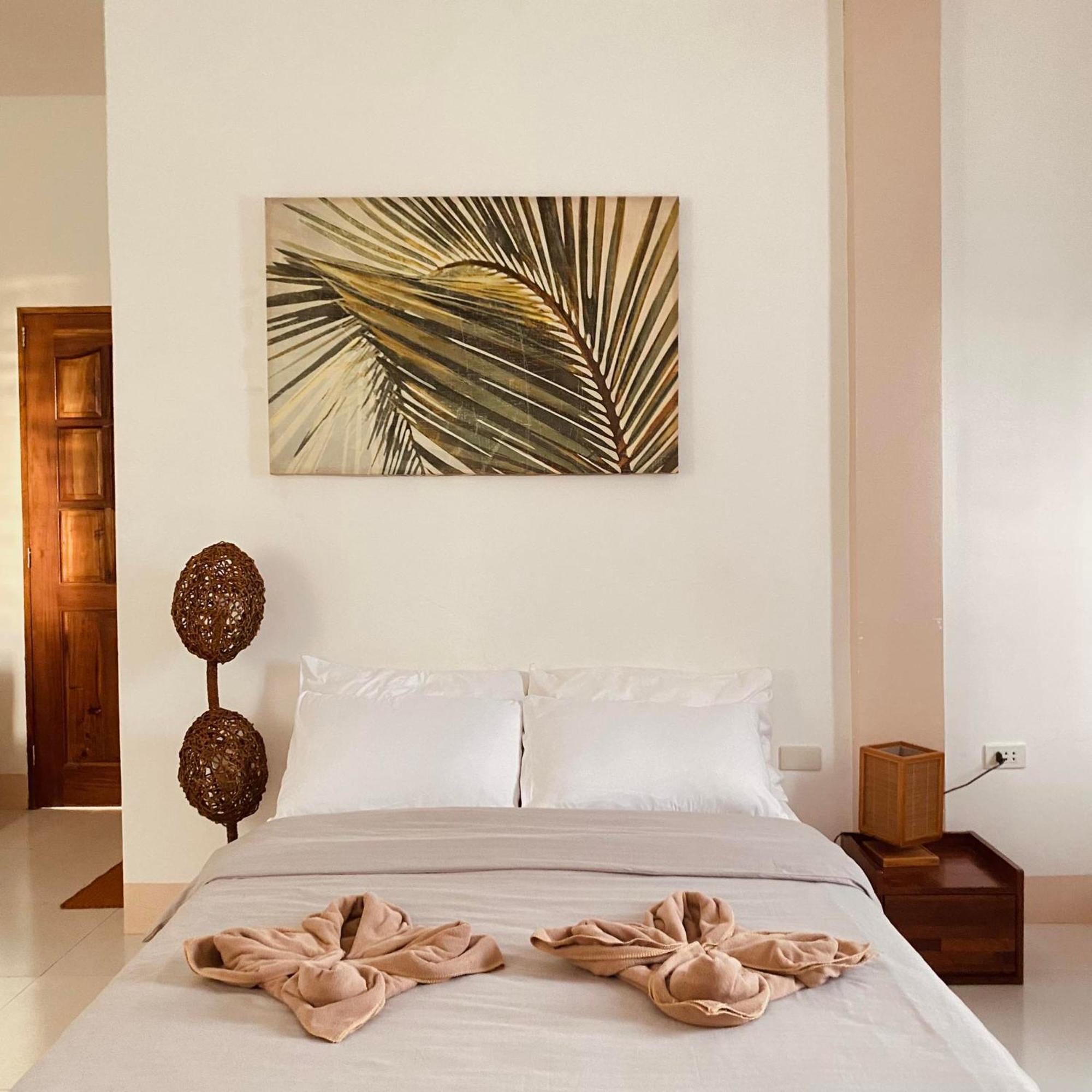 Abihon Hoferhaus Mactan Guesthouse มักตัน ภายนอก รูปภาพ