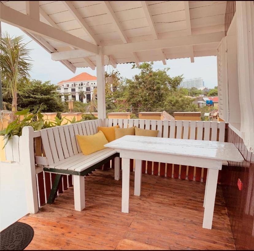 Abihon Hoferhaus Mactan Guesthouse มักตัน ภายนอก รูปภาพ